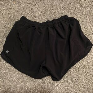 Lululemon Hotty Hot shorts!